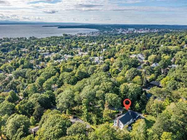 $2,195,000 | 78 Crescent Road, Burlington, VT 05401