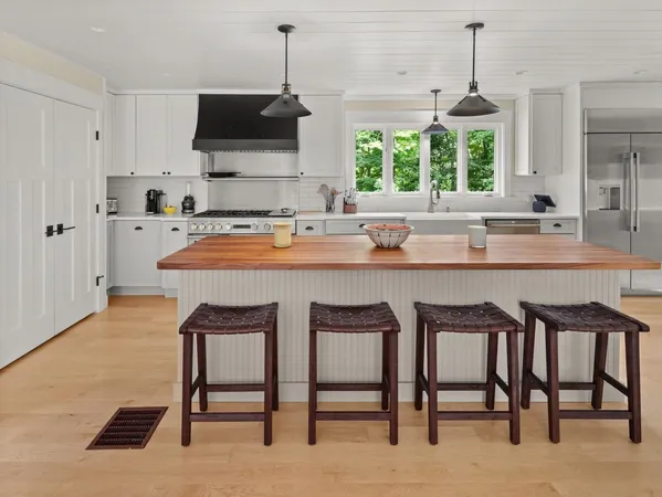 $2,195,000 | 78 Crescent Road, Burlington, VT 05401