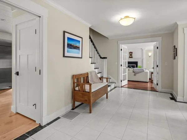 $2,195,000 | 78 Crescent Road, Burlington, VT 05401