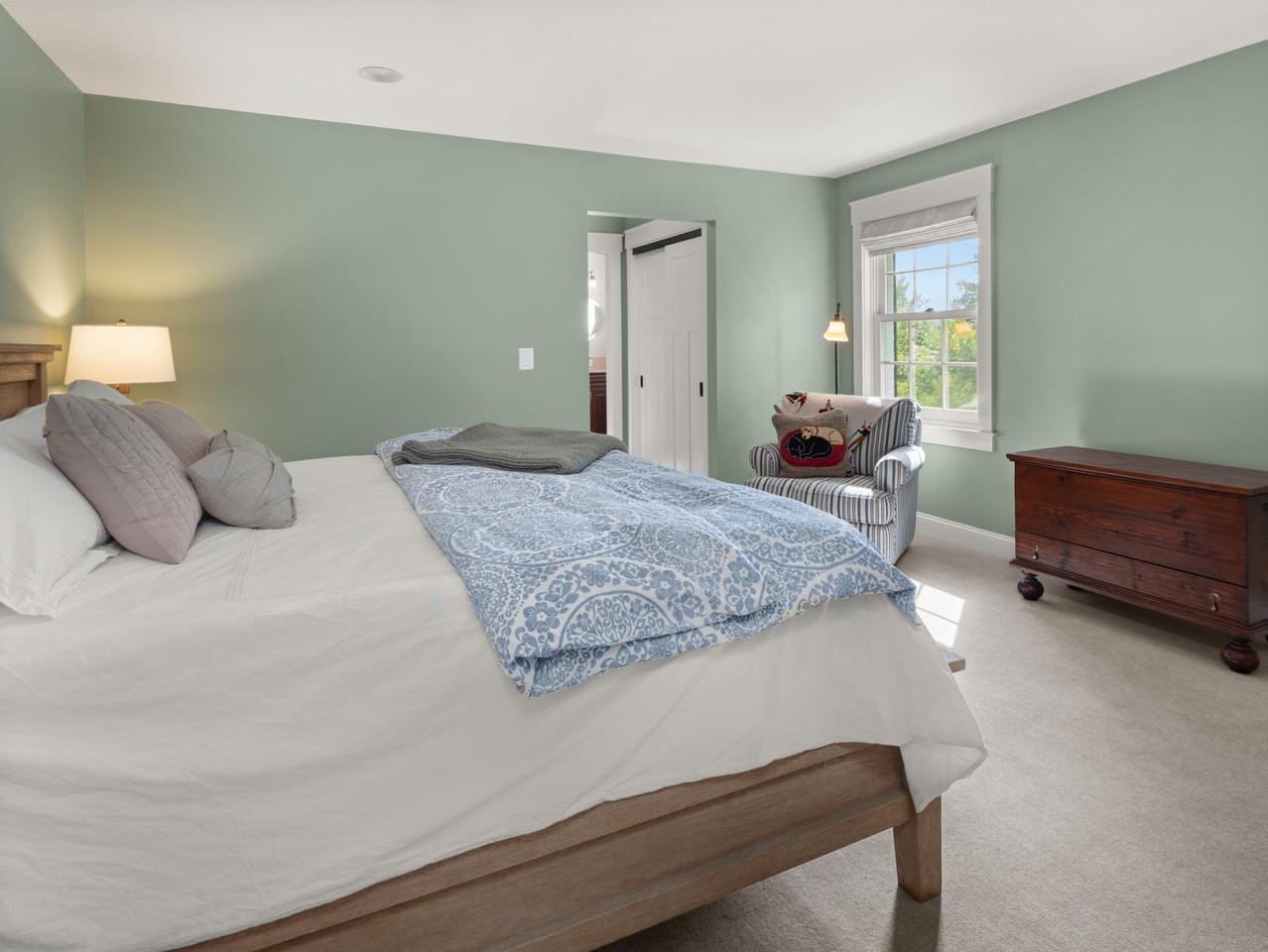 78 Crescent Road Burlington, VT 05401 - Photo 43 of 60