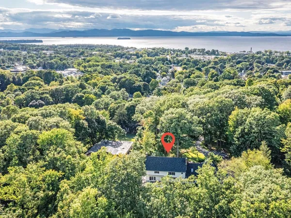 $2,195,000 | 78 Crescent Road, Burlington, VT 05401