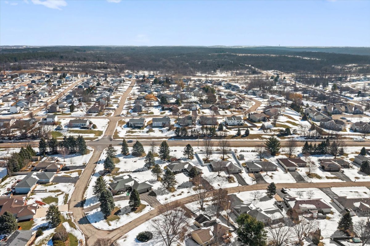 6629 Swansdown Road Loves Park, IL 61111 - Photo 7 of 48