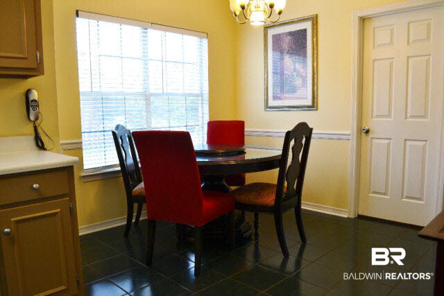 2505 Field Brook Drive Mobile, AL 36695 - Photo 7 of 19 Eat-in breakfast area.