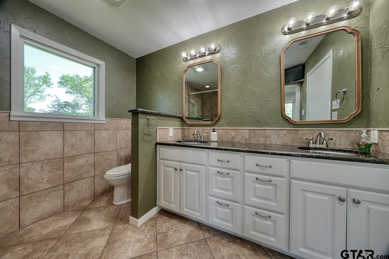 10439 County Road 4150 Tyler, TX 75704 - Photo 20 of 47