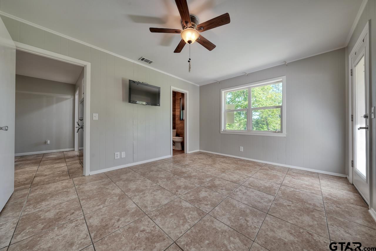 10439 County Road 4150 Tyler, TX 75704 - Photo 25 of 47