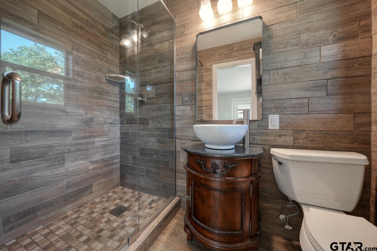 10439 County Road 4150 Tyler, TX 75704 - Photo 26 of 47