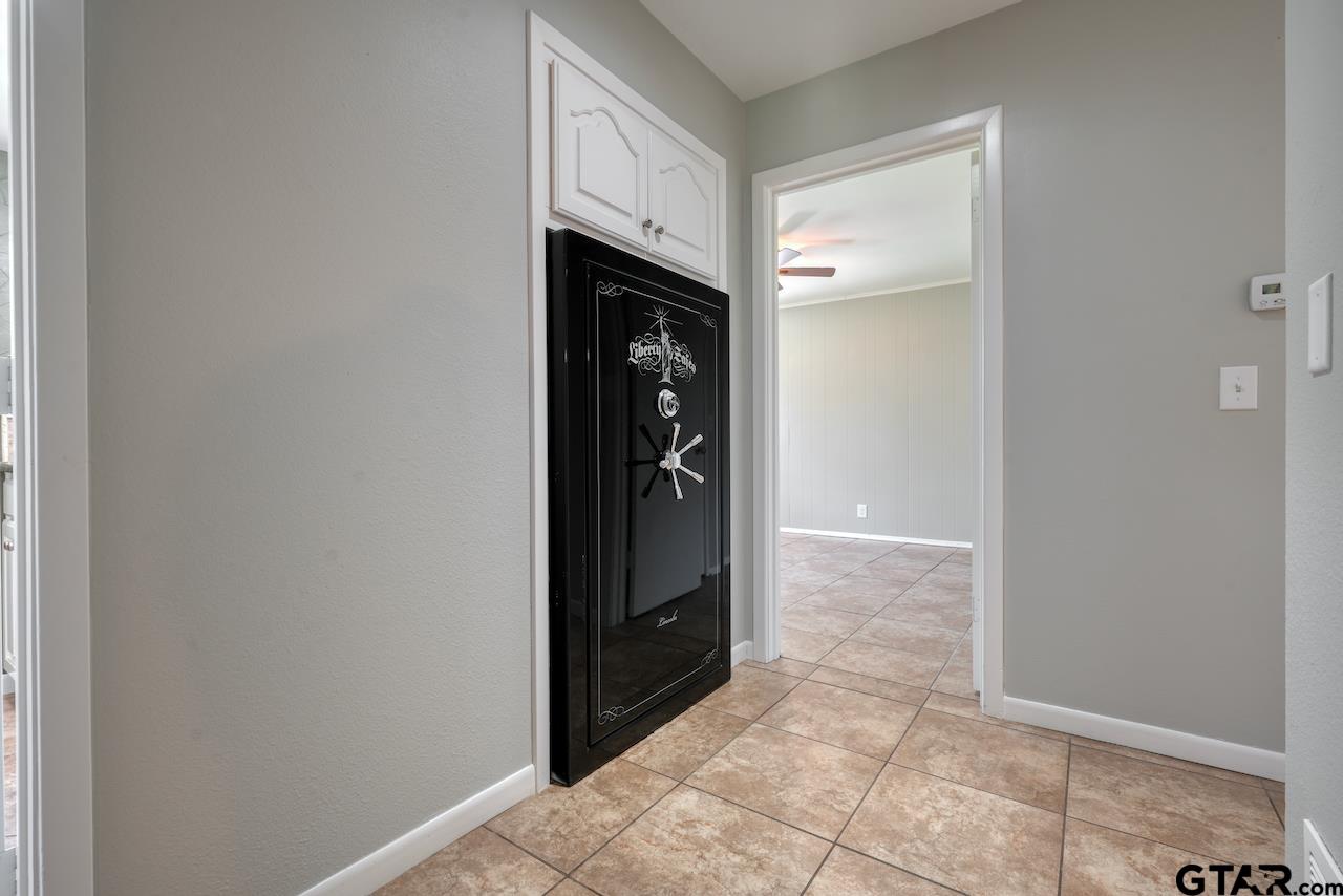 10439 County Road 4150 Tyler, TX 75704 - Photo 27 of 47