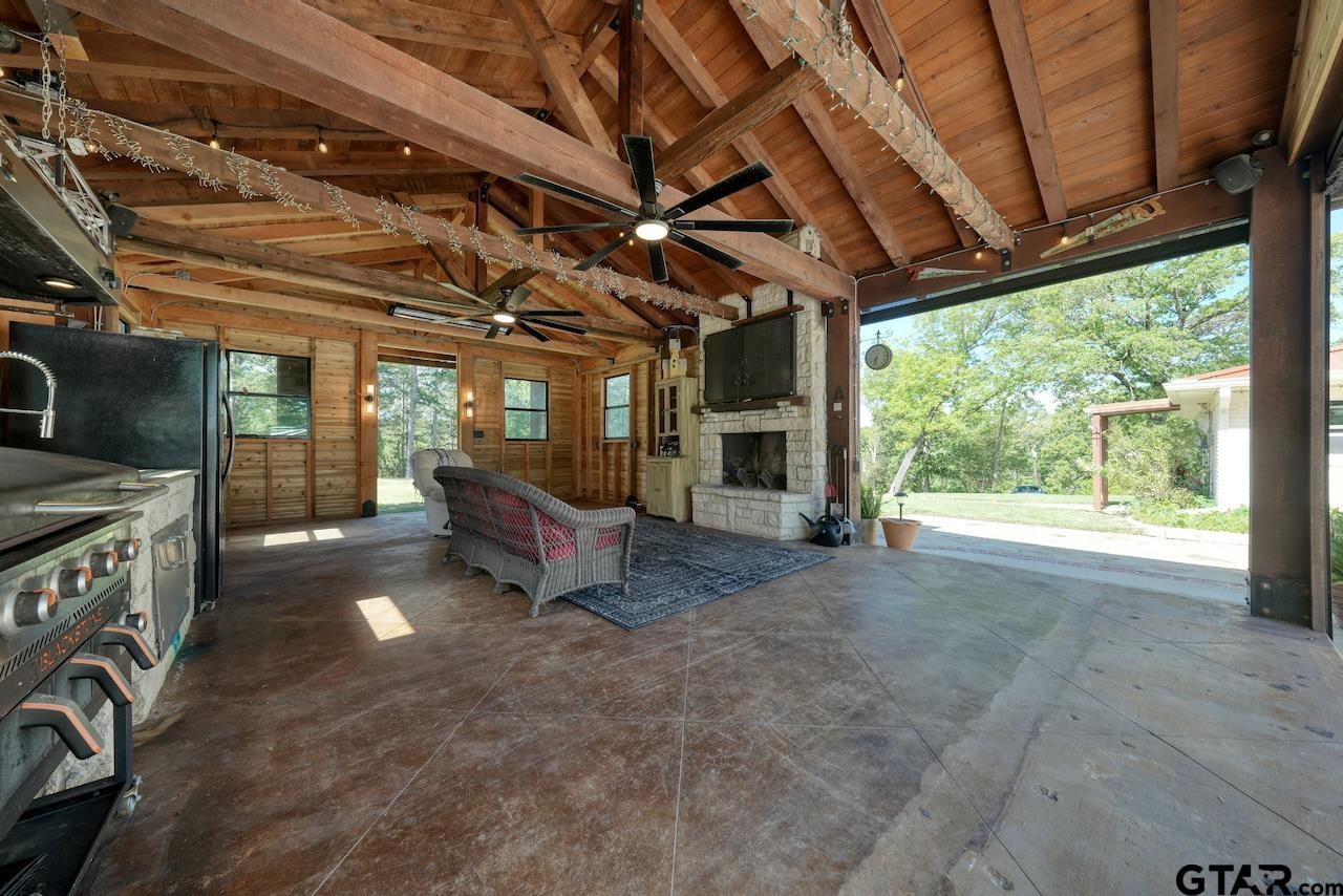 10439 County Road 4150 Tyler, TX 75704 - Photo 31 of 47