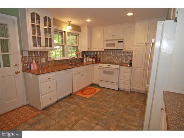 1515 Waynesborough Road Paoli, PA 19301 - Photo 5 of 21 Gallery Image 5