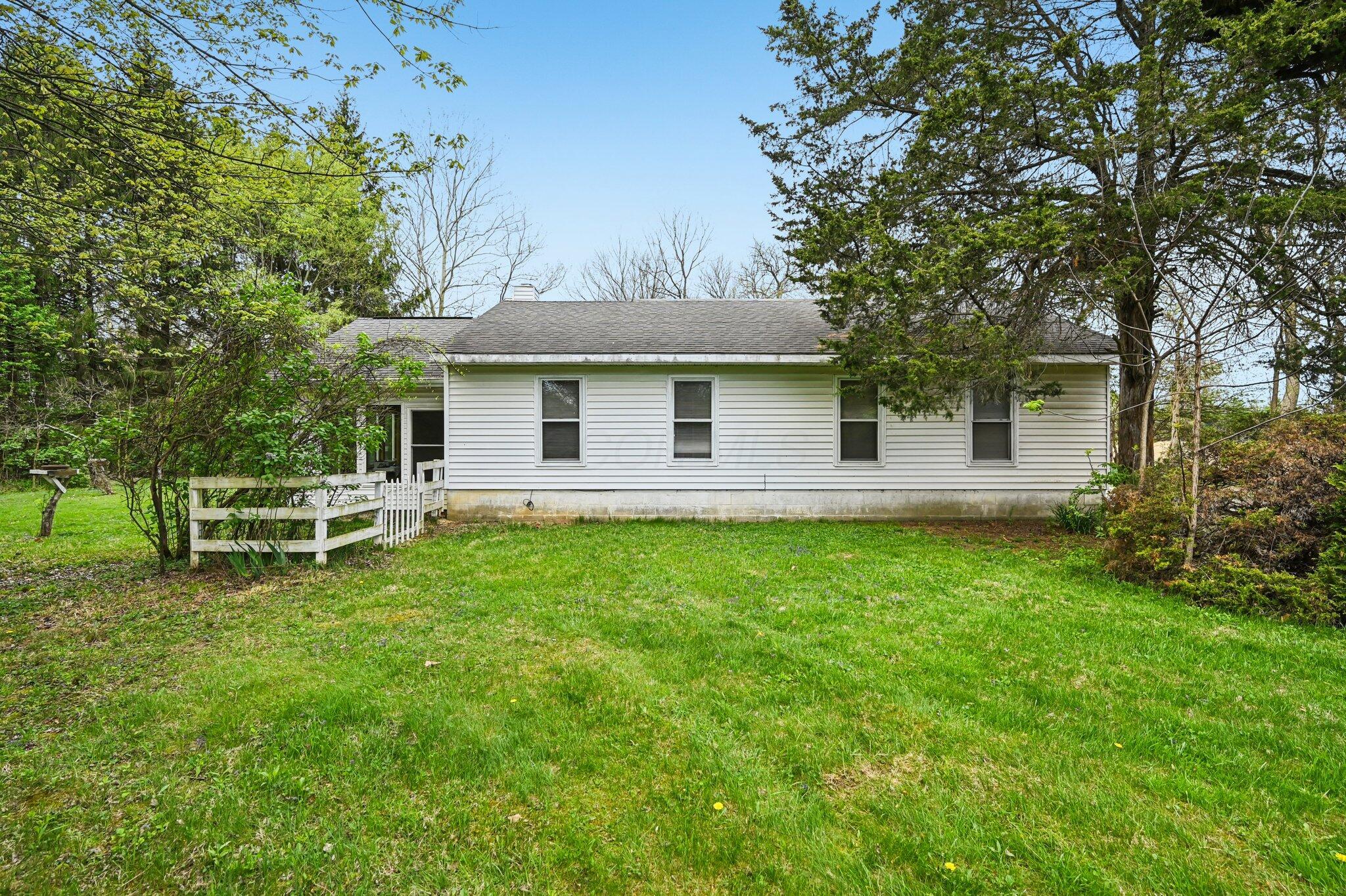 12459 Saylor Road Northwest Baltimore, OH 43105 - Photo 2 of 50 Front