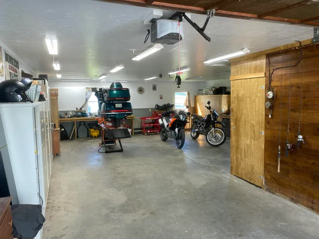 $279,000 | 13 Main Street, Cambridge, ME 04923