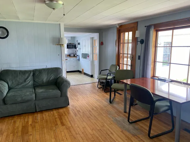 $279,000 | 13 Main Street, Cambridge, ME 04923