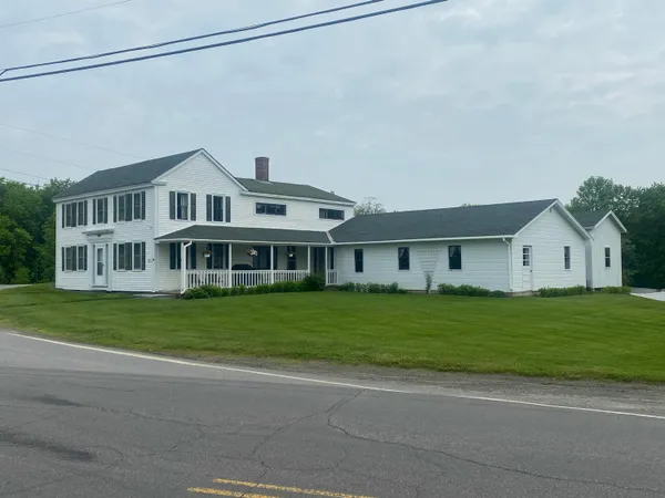 $279,000 | 13 Main Street, Cambridge, ME 04923
