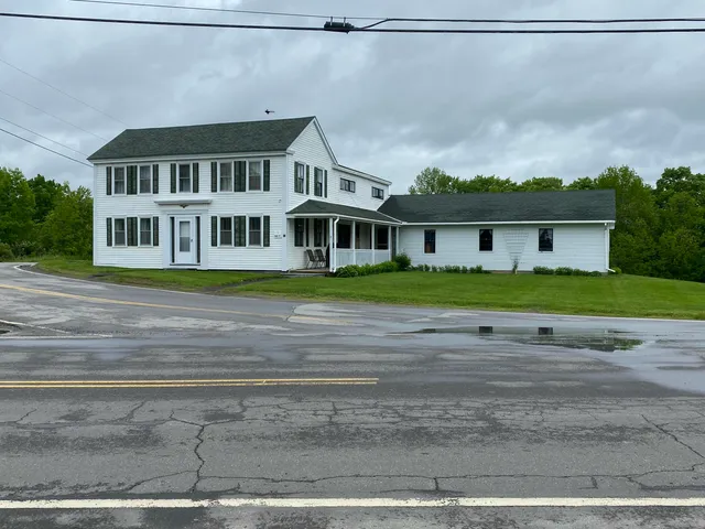 $279,000 | 13 Main Street, Cambridge, ME 04923