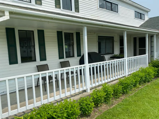 $279,000 | 13 Main Street, Cambridge, ME 04923