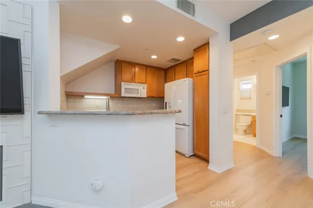 $4,500 | 108 Jadestone, Irvine, CA 92603