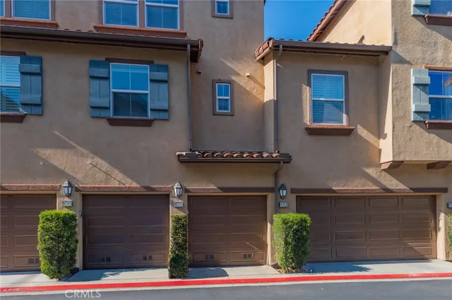 $4,500 | 108 Jadestone, Irvine, CA 92603