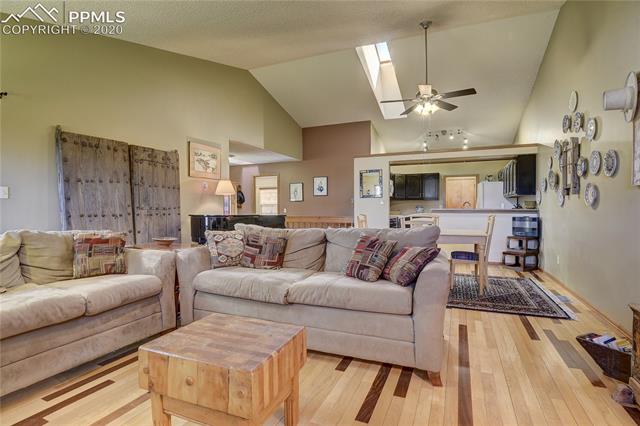 22 Rising Sun Terrace Colorado Springs, CO 80921 - Photo 10 of 31