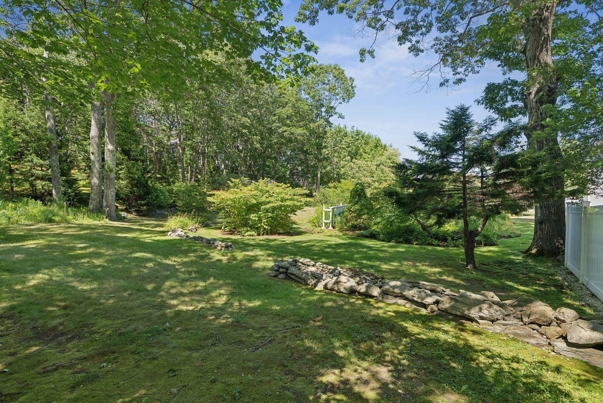 40 Broad Cove Road Cape Elizabeth, ME 04107 - Photo 34 of 40 Backyard