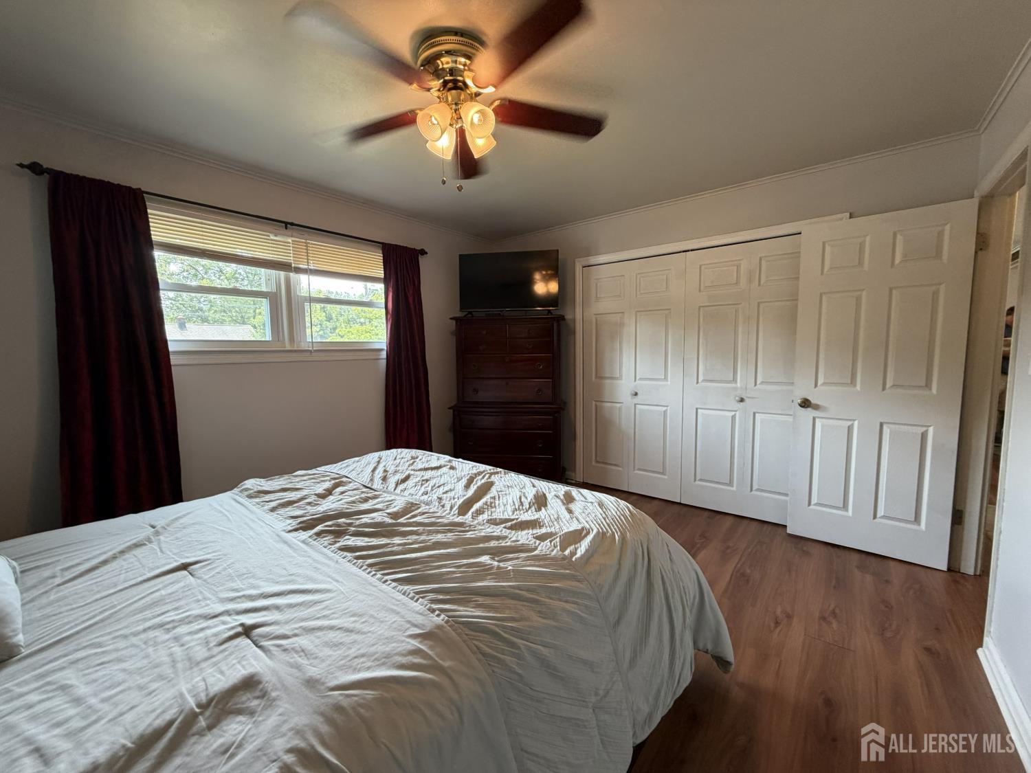 36 Maplewood Avenue Colonia, NJ 07067 - Photo 22 of 30