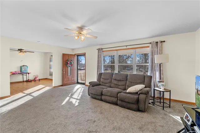 $265,000 | 1015 East 10th Street, Carrollton, MO 64633