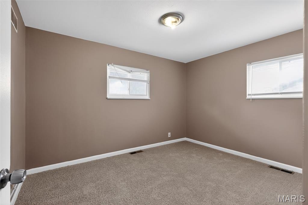 143 Grampian Road St. Louis, MO 63137 - Photo 21 of 30
