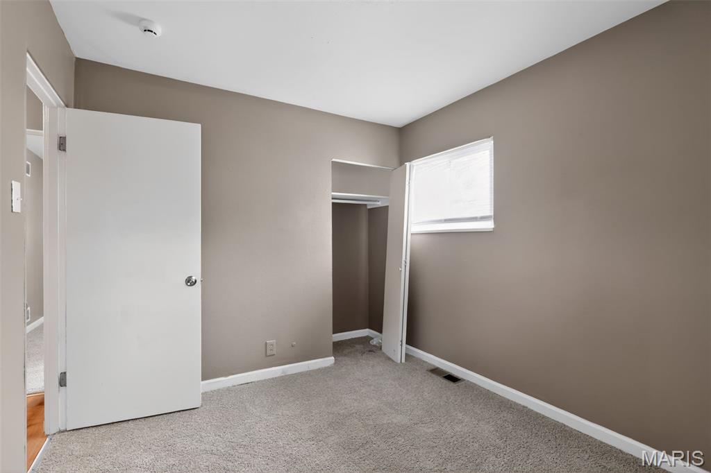 143 Grampian Road St. Louis, MO 63137 - Photo 23 of 30