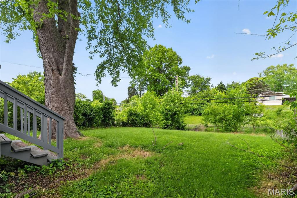 143 Grampian Road St. Louis, MO 63137 - Photo 5 of 30
