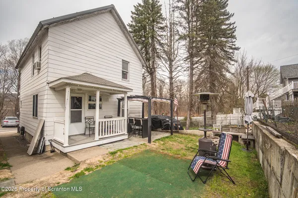 $155,000 | 44 Richmond Street, Carbondale, PA 18407