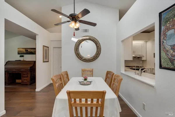 $619,000 | 2008 Stonefield Lane, Santa Rosa, CA 95403