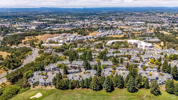 $619,000 | 2008 Stonefield Lane, Santa Rosa, CA 95403