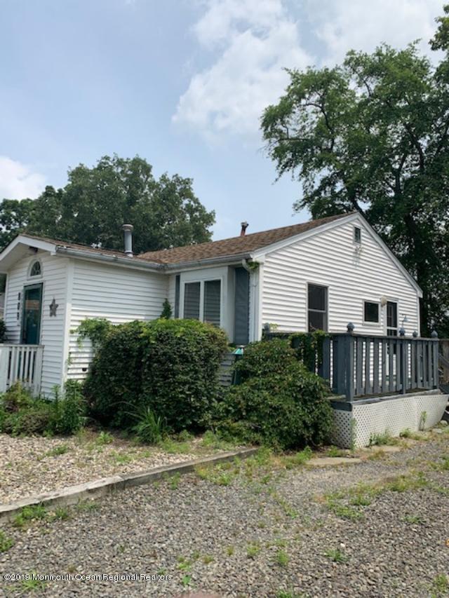 809 Pine Shore Road Toms River, NJ 08753 - Photo 1 of 15 809 pine shore