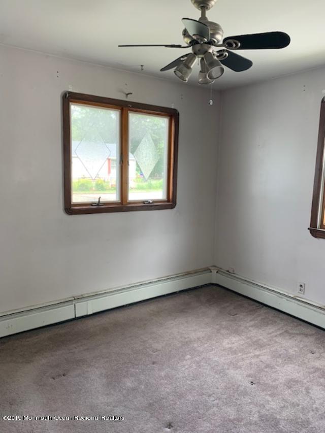 809 Pine Shore Road Toms River, NJ 08753 - Photo 12 of 15 809 pine shore 4