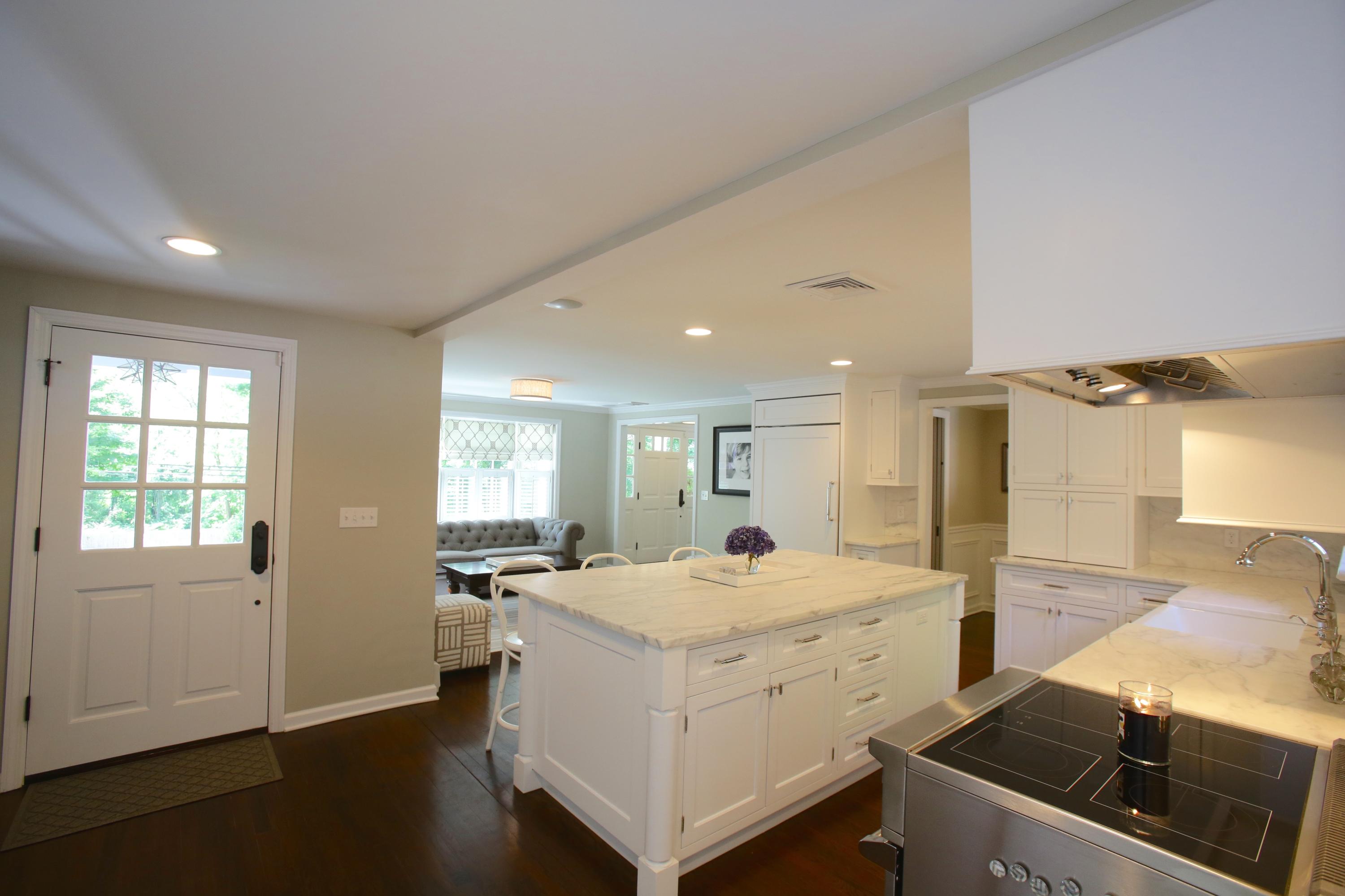 204 Tokeneke Road Darien, CT 06820 - Photo 6 of 31 KVON8981
