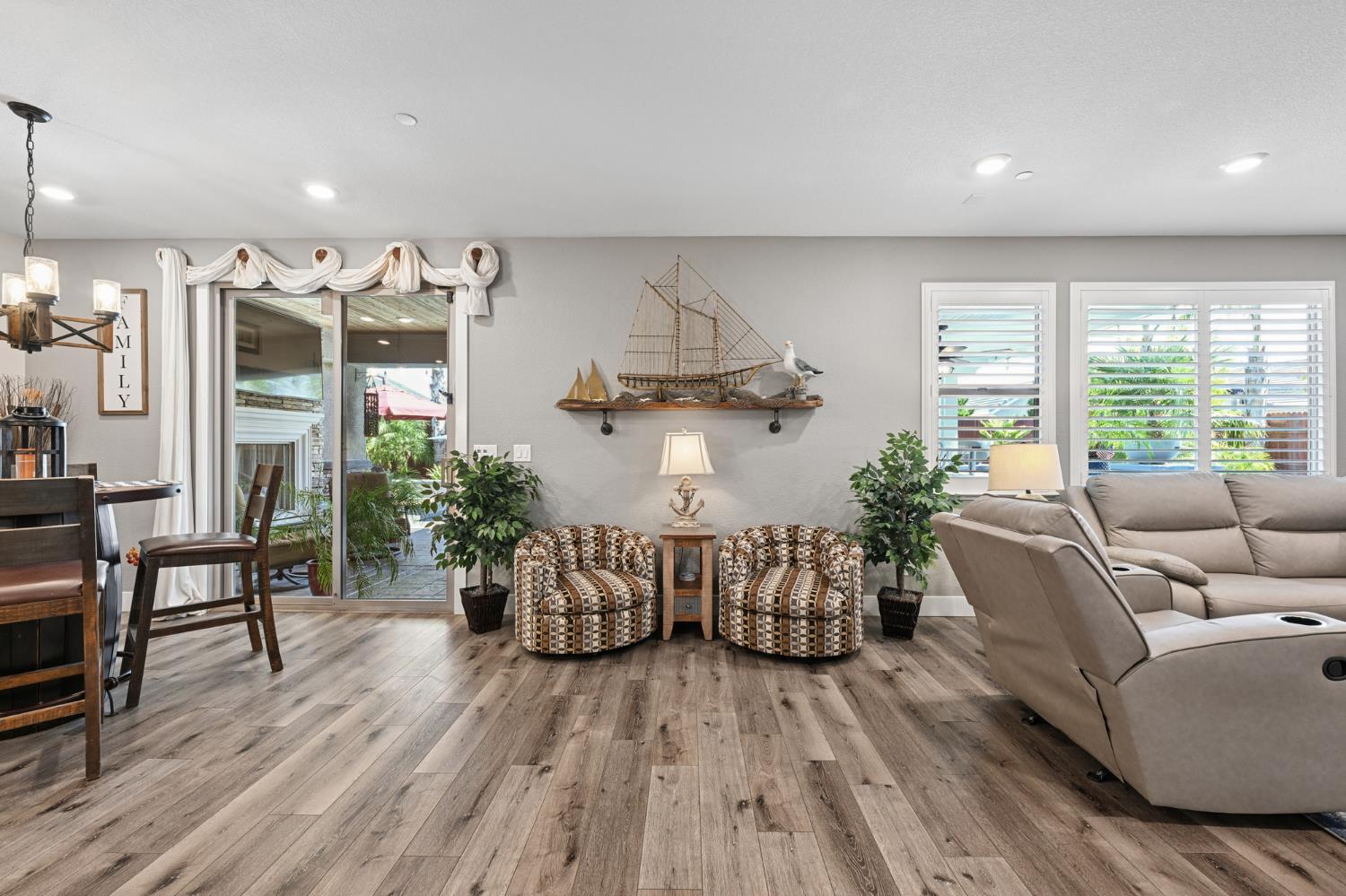 9016 Plympton Loop Roseville, CA 95747 - Photo 25 of 99 Gallery Image 25