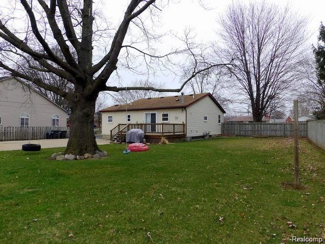8108 Pardee Road Taylor, MI 48180 - Photo 13 of 58 13. PLENTY OF ROOM FOR THE KIDS TO PLAY AND DOGS TO RUN!