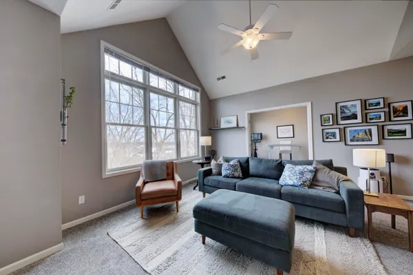 $425,000 | 2591 West Towne Street, Ann Arbor, MI 48103