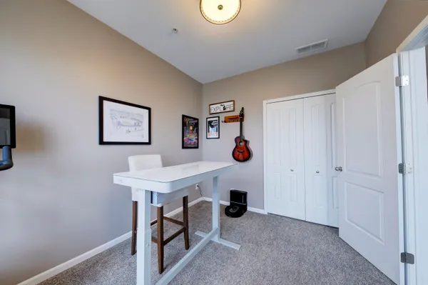 $425,000 | 2591 West Towne Street, Ann Arbor, MI 48103