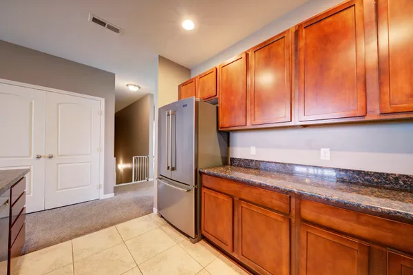 $425,000 | 2591 West Towne Street, Ann Arbor, MI 48103