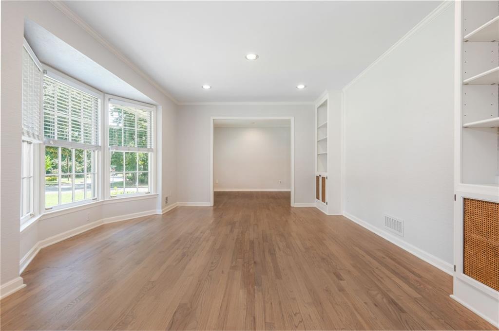 5599 Bend Creek Road Atlanta, GA 30338 - Photo 6 of 52 Gallery Image 6