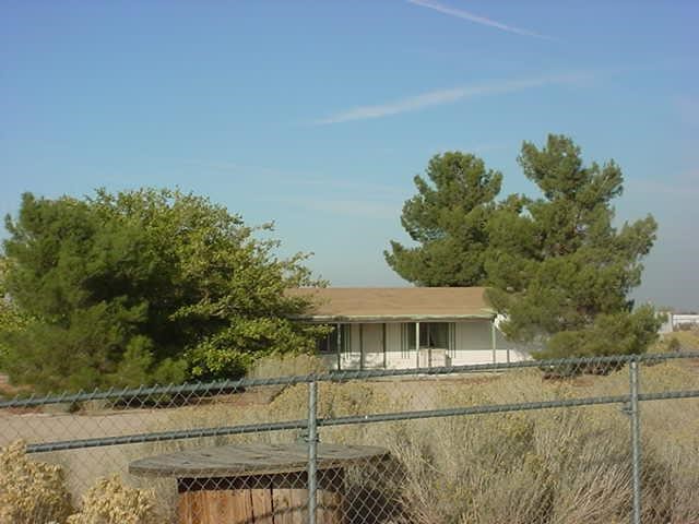 5372 Sunset Road Phelan, CA 92371 - Photo 1 of 1
