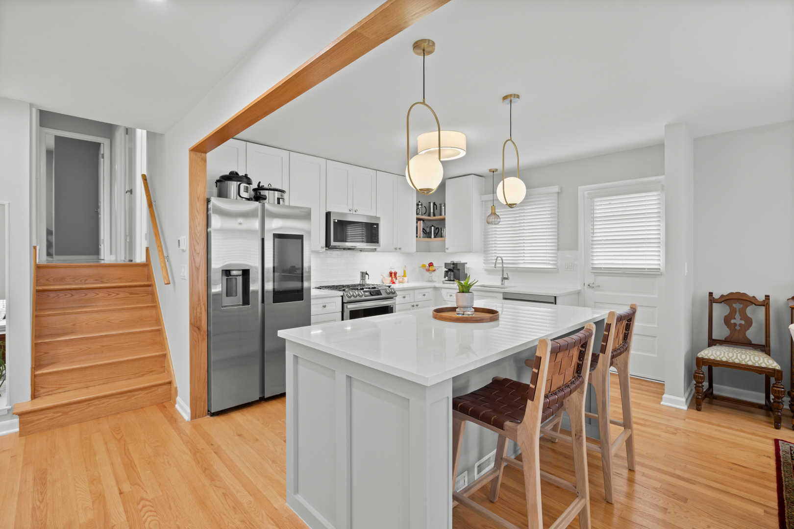 248 Glenview Road Glenview, IL 60025 - Photo 5 of 30 Gallery Image 5