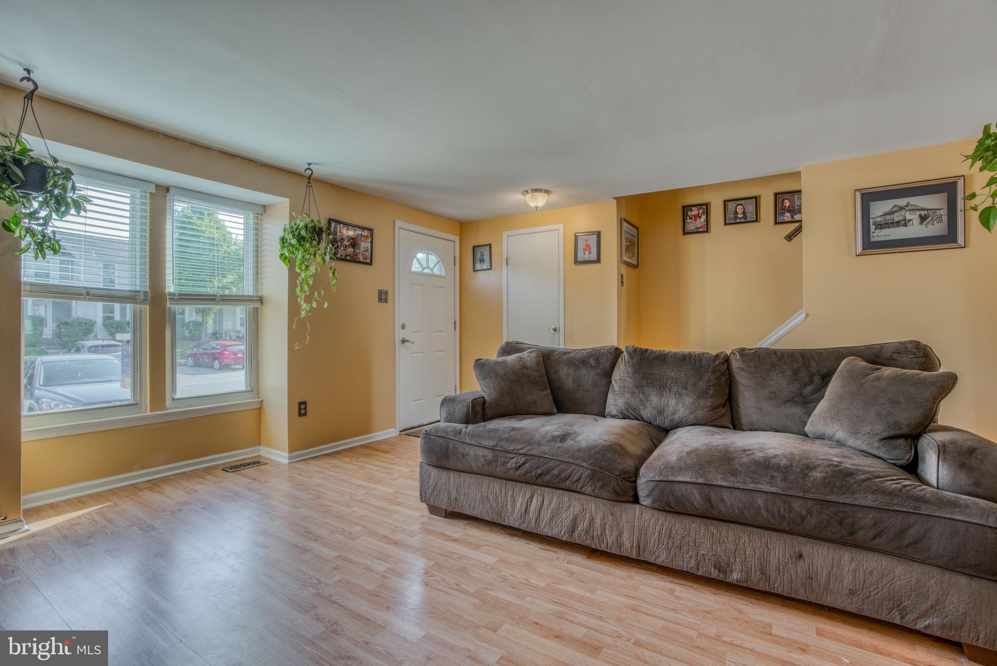 6 Trailwood Road Baltimore, MD 21236 - Photo 4 of 33 Gallery Image 4