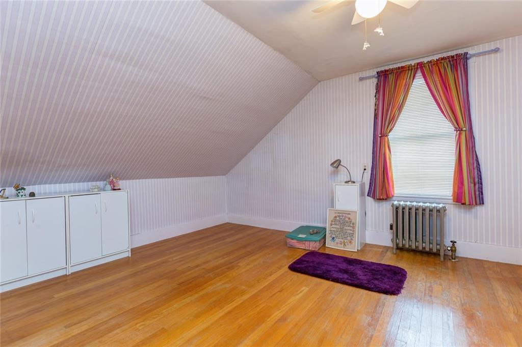 907 Duck Pond Road Westbrook, ME 04092 - Photo 24 of 35 This is the third bedroom upstairs....