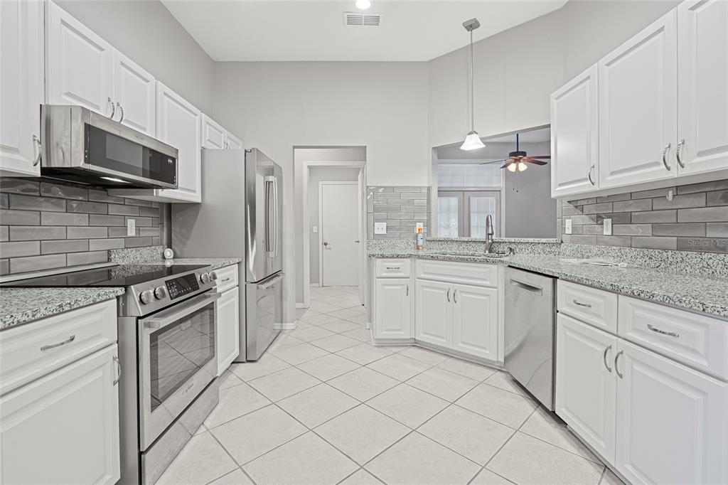 7705 Southwest 114th Loop Ocala, FL 34476 - Photo 16 of 31 Gallery Image 16
