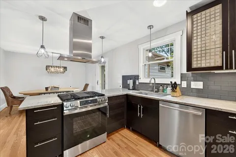 $619,000 | 2120 Dalehurst Drive, Charlotte, NC 28205