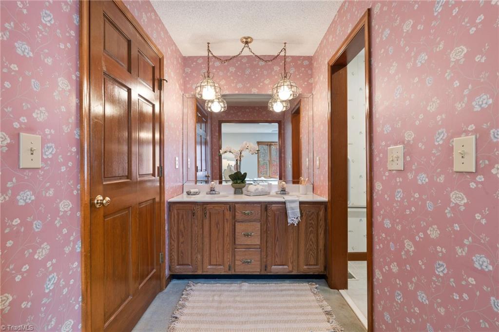 4875 Hampton Road Clemmons, NC 27012 - Photo 17 of 32