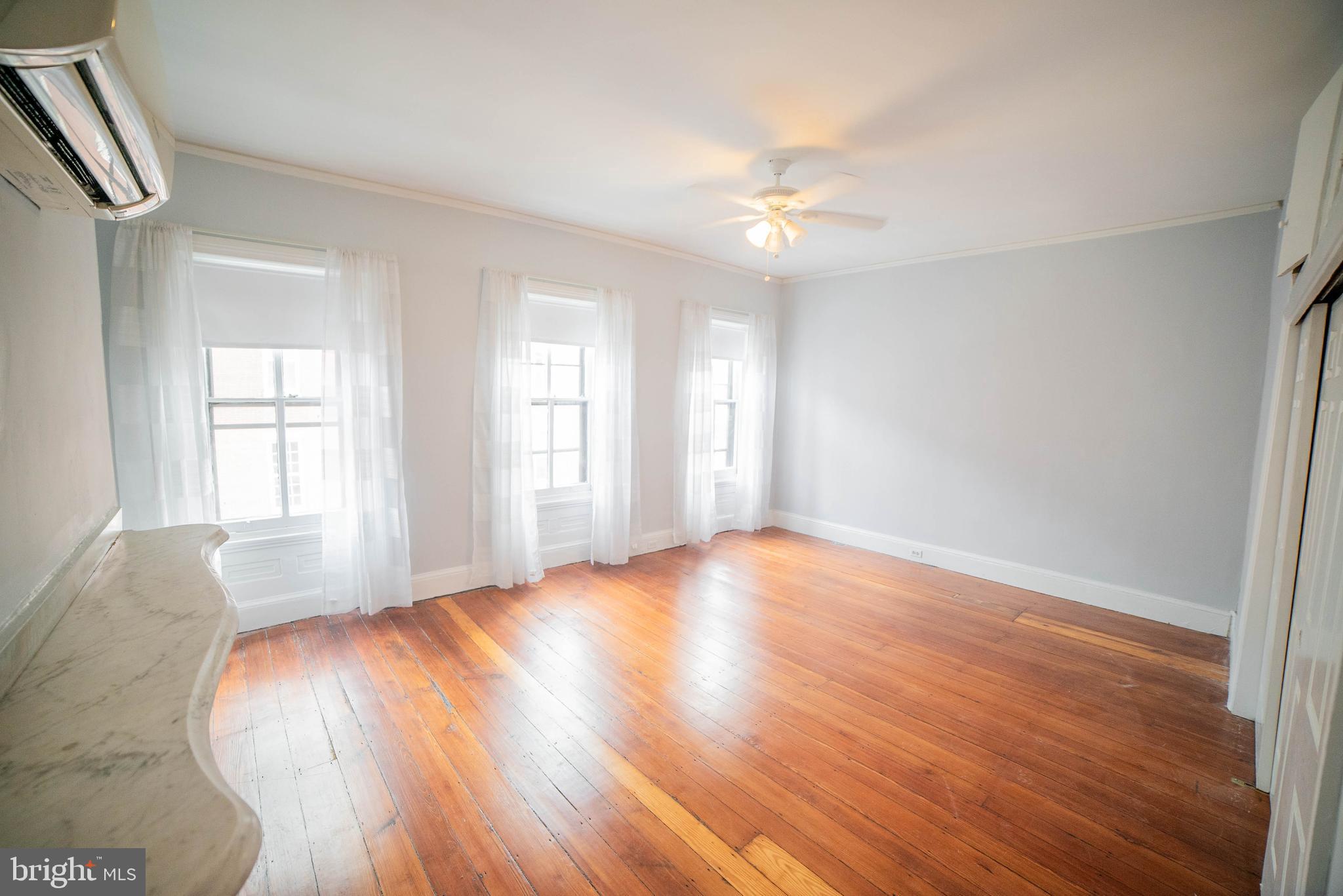 1928 Spruce Street, Unit 3F Philadelphia, PA 19103 - Photo 6 of 11