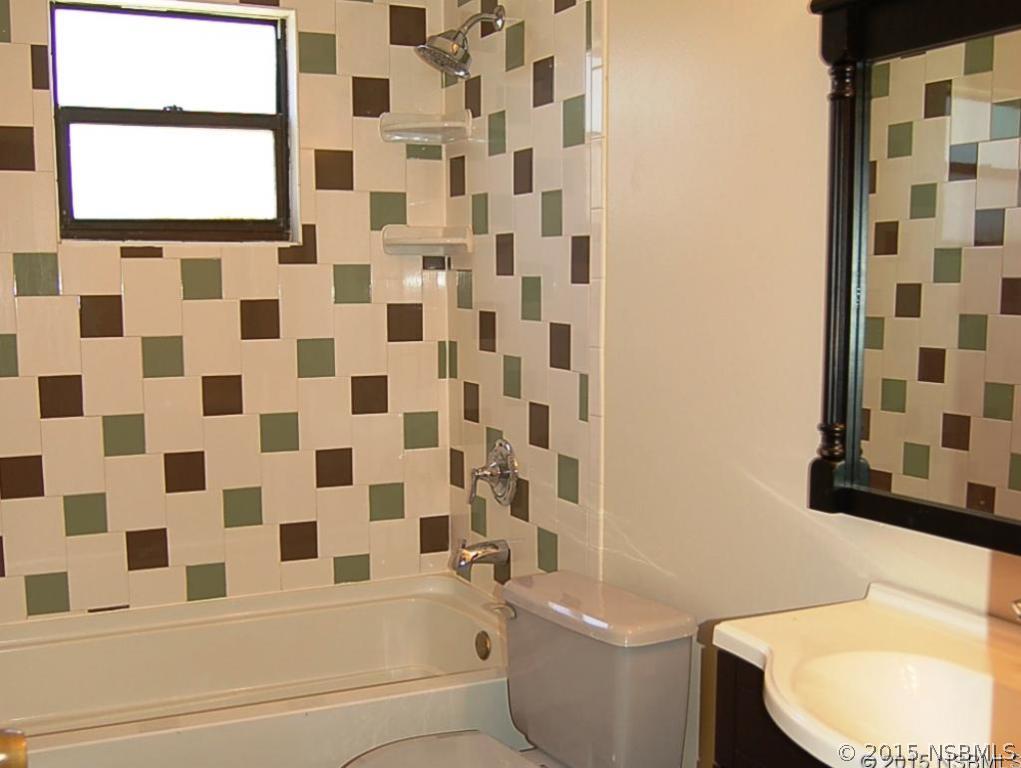 115 28th Street Edgewater, FL 32141 - Photo 10 of 11 Gallery Image 10