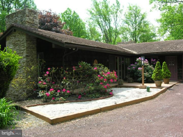 342 Franklin Road Bechtelsville, PA 19505 - Photo 3 of 25 Gallery Image 3